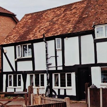 The Oast Apartamento Maidstone Exterior foto